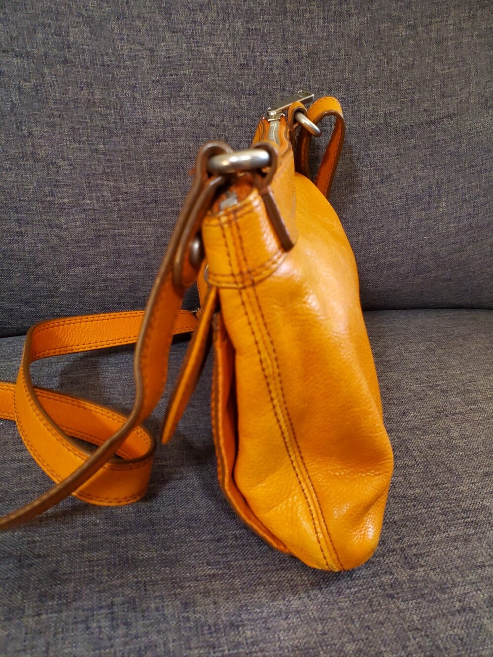Fossil Women's Leather Crossbody Bag - Picture 6 of 10